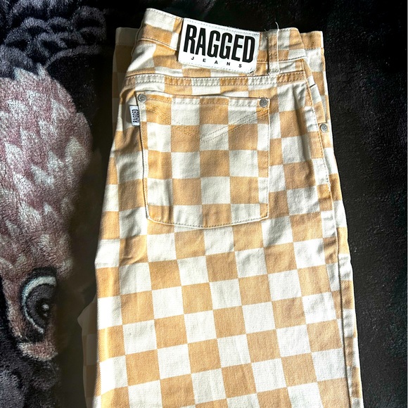 Checkered Ragged Jeans - Picture 5 of 5